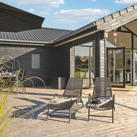 Amazing In With Wifi Holiday home Glesborg